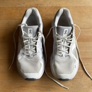 ON Cloud Runner Shoes